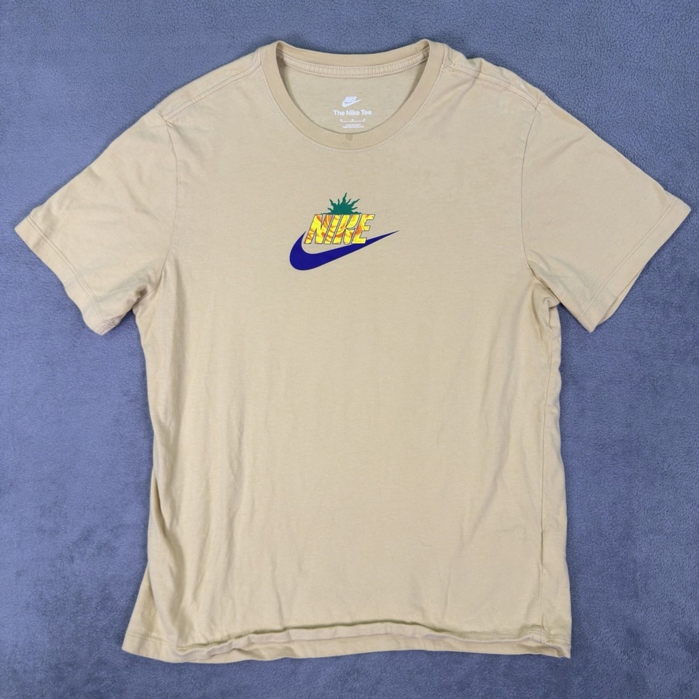 Nike Shirt Mens Medium Tan Graphic Print Short Sleeve Tee Crew Neck